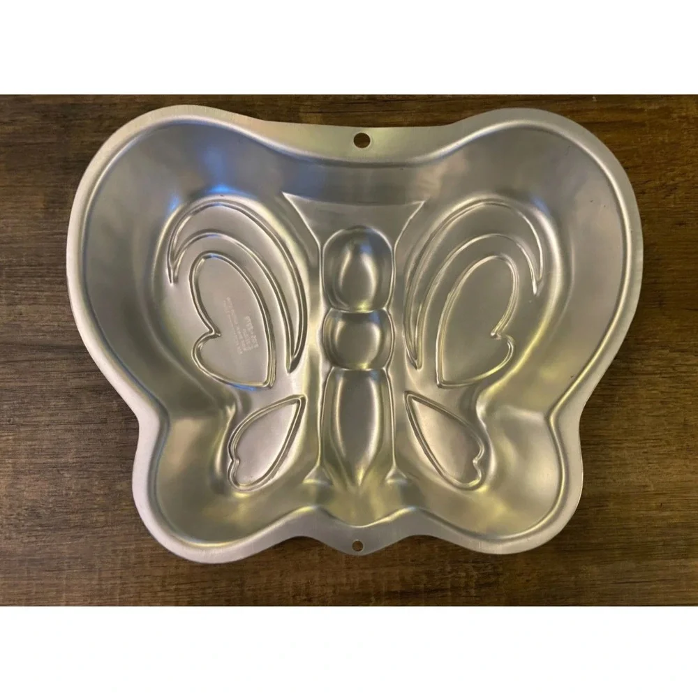 Wilton Cake Pans Lot Of 5 Seasonal Nascar Bunny Football Witch Butterfly Vintage